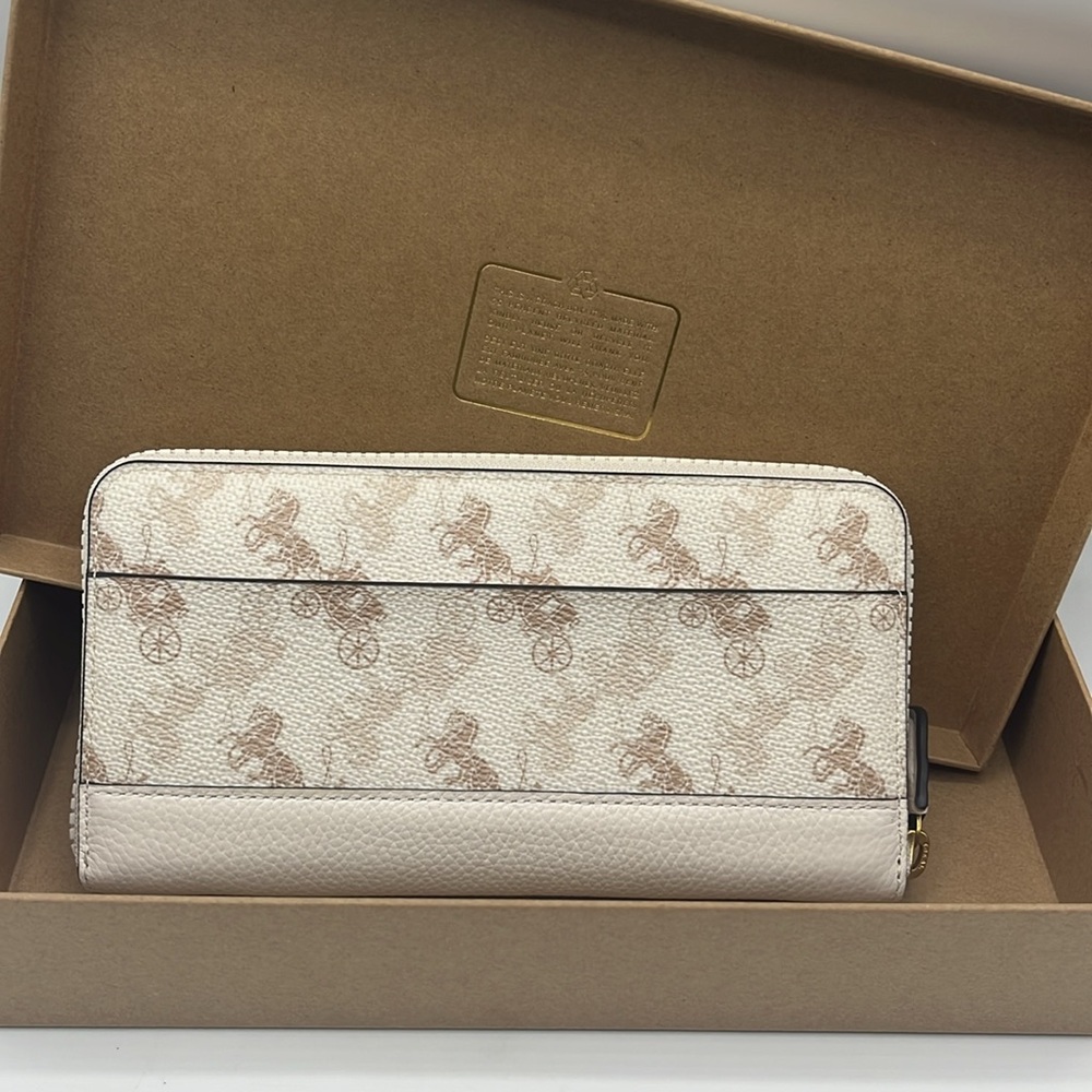 Coach Horse and Carriage Accordion Wallet - Picture 7 of 8